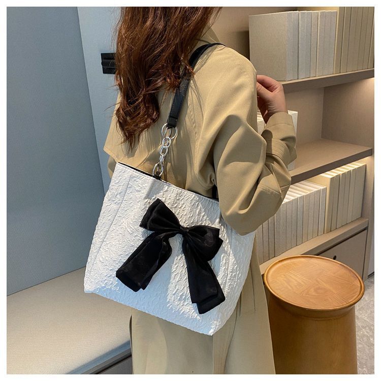Borsa a mano versione coreana per donna 2022 nuova borsa a tracolla con fiocco di nicchia estiva grande capacità borsa in tela carina singola_voghion.com