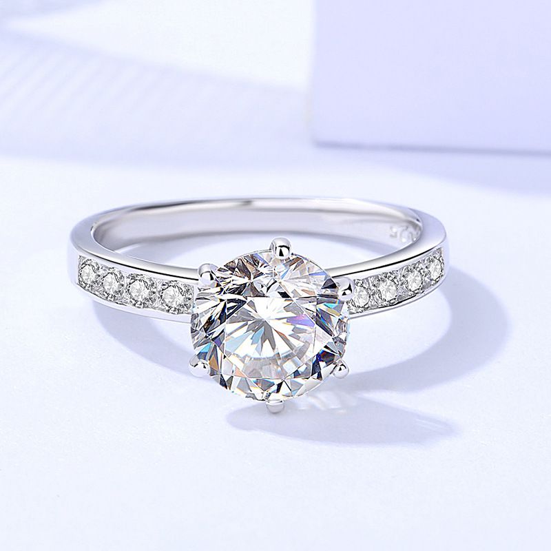 Damira Moissanite da 2 carati per donna, argento sterling, set di anelli impilabili versatili e leggeri, di lusso_voghion.com