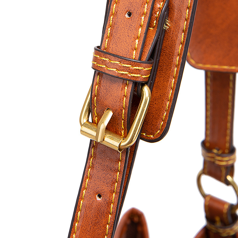 2023 New Hot Sale Retro Pebble Litchi Grain Pattern Fashion Shoulder Bag Versatile Commuting Portable Bucket Women's Bag_voghion.com