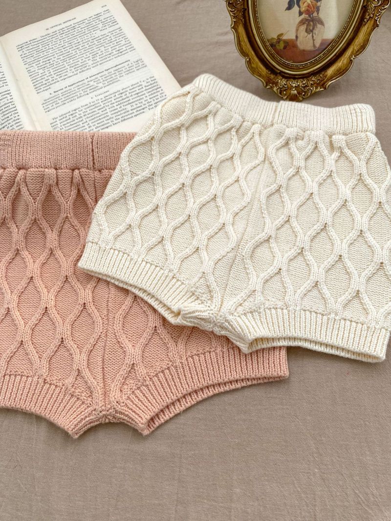 Ensemble pull bébé printemps 2024 style occidental bébé fille tricoté diamant cardigan manteau coton fil short ensemble deux pièces_voghion.com