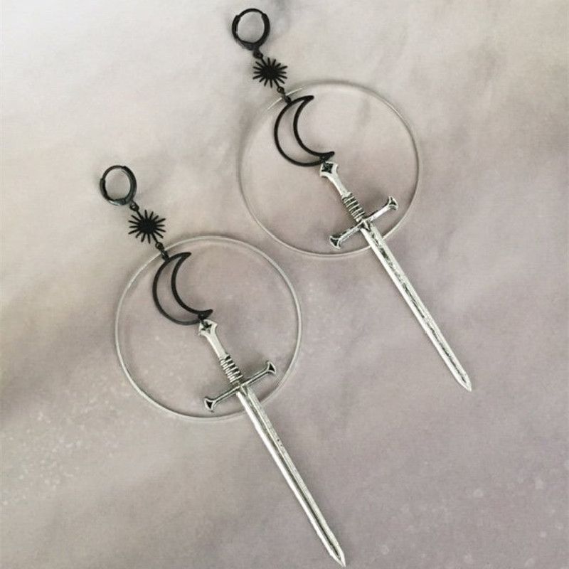 Sieraden en accessoires Charmante gothic punk zon en maan ring zwaard oorbellen_voghion.com