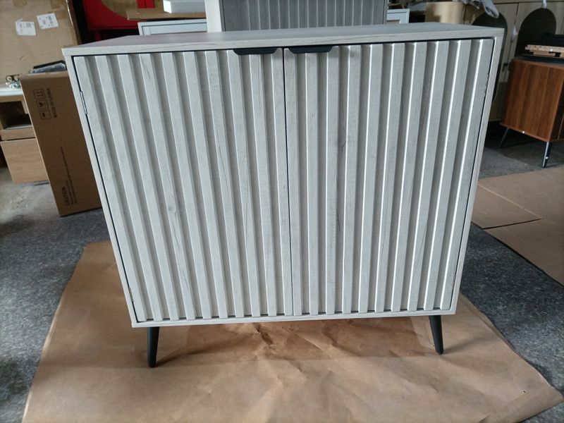 Seitenschrank Grau Mit Nutendesign, Verstellbarem Regal Für Flur_voghion.com