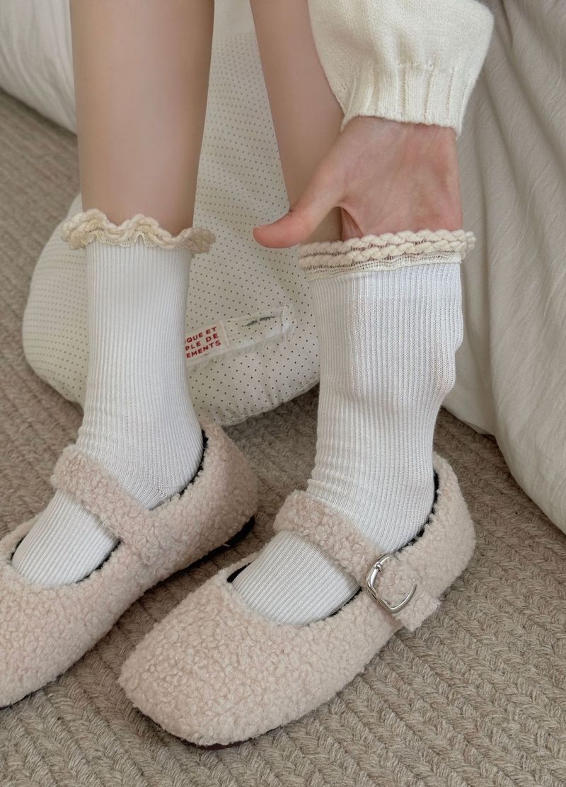 Chaussettes mi-mollet à volants en laine pour femme, nouveauté automne/hiver 2025_voghion.com