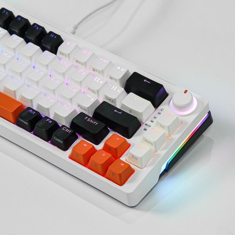 Tastiera meccanica wireless Bluetooth ZA68 transfrontaliera russa per giochi, tastiera russa personalizzata RGB a tre modalità sostituibile a caldo_voghion.com
