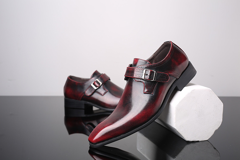2024 Nieuwe puntige Engelse leren gesp lage hak grote herenschoenen slippers_voghion.com
