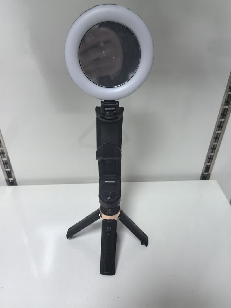 New JC - 25 Ultra Mini Selfie Stick: 360 - Degree Phone Photography Artifact For Travel_voghion.com