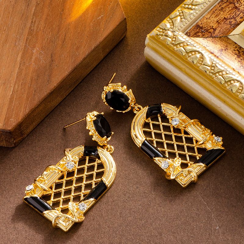 Gabbia per uccelli ad arco intarsiata con olio a goccia, stile antico francese, di lusso, leggera, per la moda femminile, dal temperamento esagerato_voghion.com