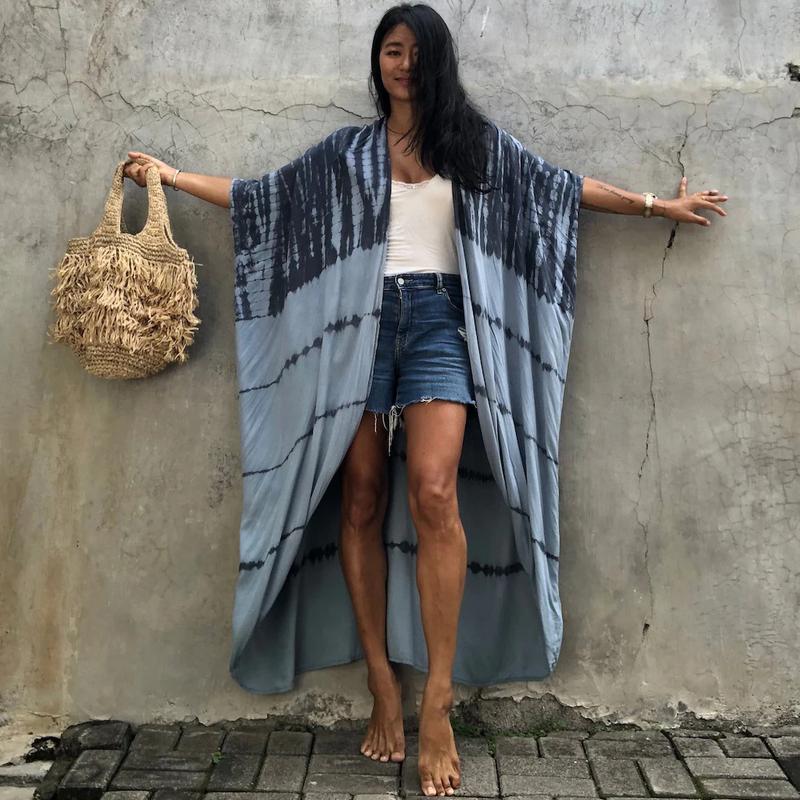Dámské plážové bikiny s korektorem a batikovaným vzorem_voghion.com