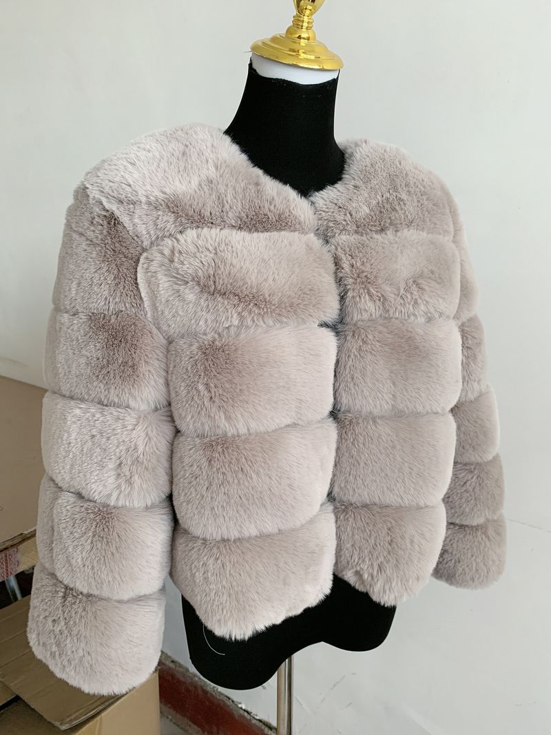 Haining fabbrica di pellicce all'ingrosso autunno e inverno nuovo caldo tempo libero splicing donne pelliccia di volpe cappotto abbigliamento femminile_voghion.com