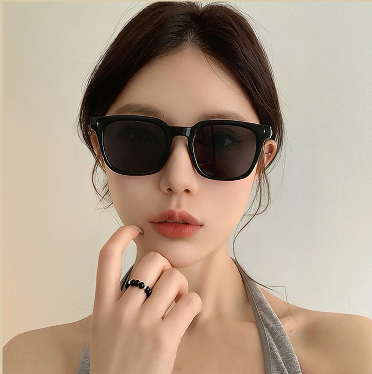 Women's Sunglasses Are Trendy And Fashionable. Men's Retro And Simple Sunshade Sunglasses Make The Face Look Smaller_voghion.com