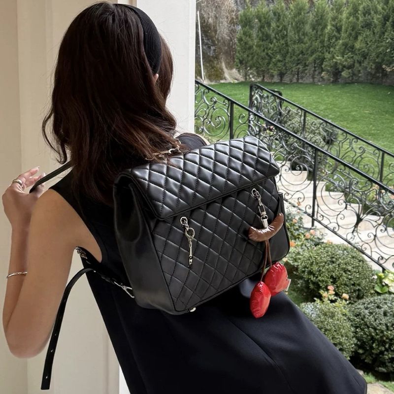 Women's Stylish Geometric Shoulder Bag - Soft PU Tote With Flap Closure For Everyday Use All Match Commuter Tote Bag Cute Style Handbag_voghion.com