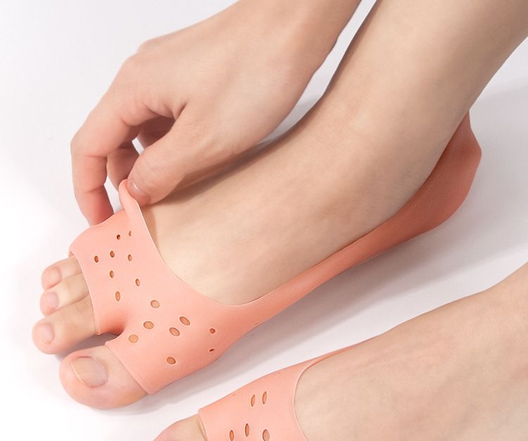 Breathable Open-Toe No-Show Socks – Anti-Slip & Seamless Toe Separation For Comfort (White, Nude, One Pair, One Size Fits Most)_voghion.com