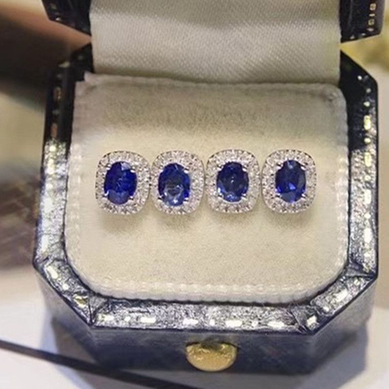 Cao Shi Court French Elegant Small Earrings, Copper Set With Four Claws, Oval Shaped Sapphire Blue Zircon Mini Earrings_voghion.com
