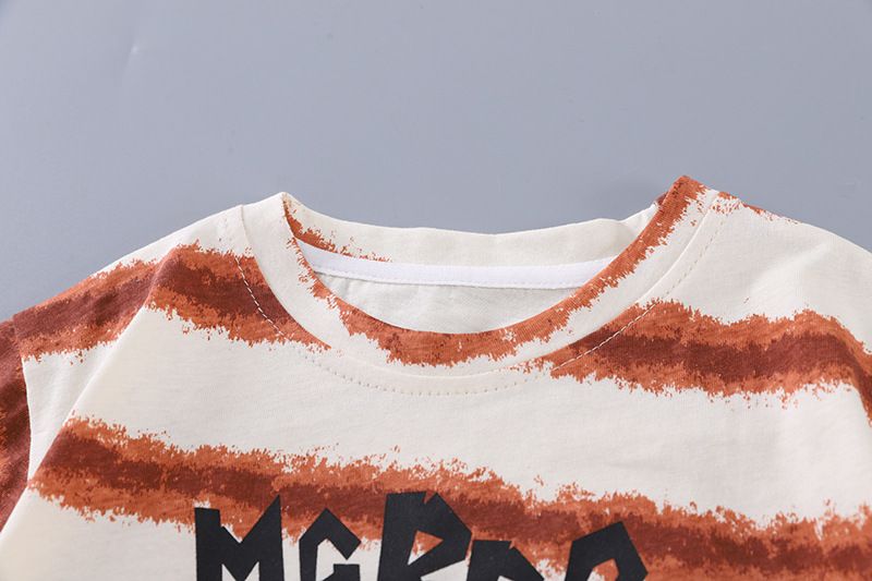 Ensemble deux pièces à manches courtes pour enfants, style décontracté et élégant, col rond, motif dessin animé, tendance, nouvelle collection été 2025_voghion.com