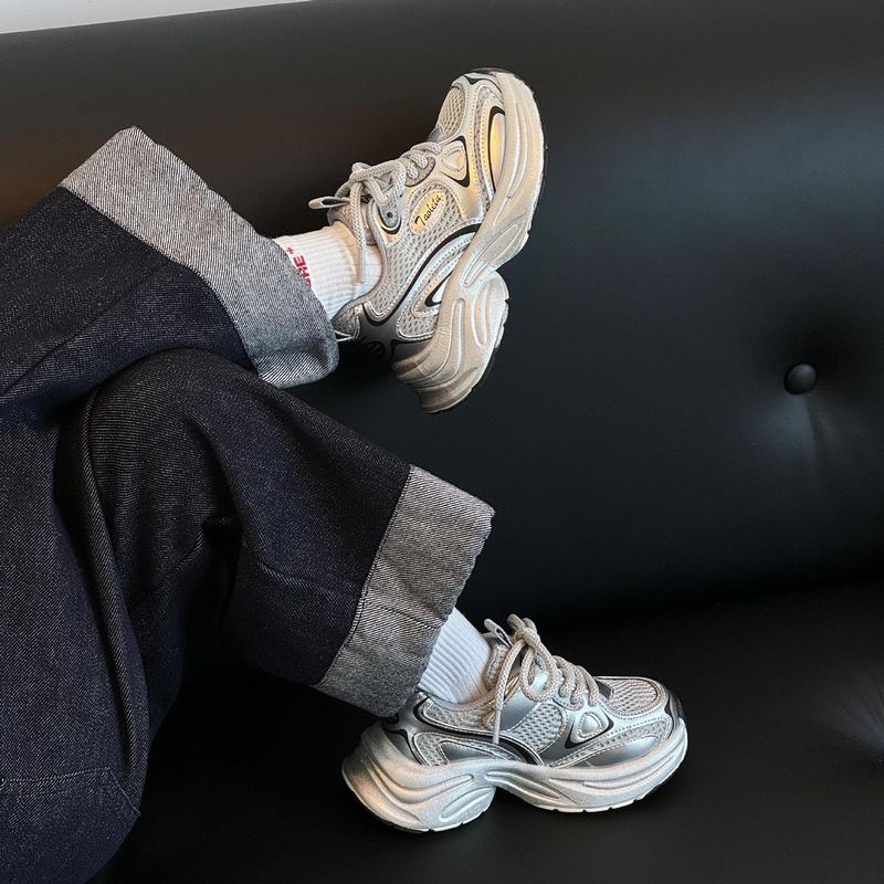 Children's Dad 2025 Autumn New Girls' Mesh Breathable Casual Sports Trendy Boys' Soft Sole Running Shoes_voghion.com
