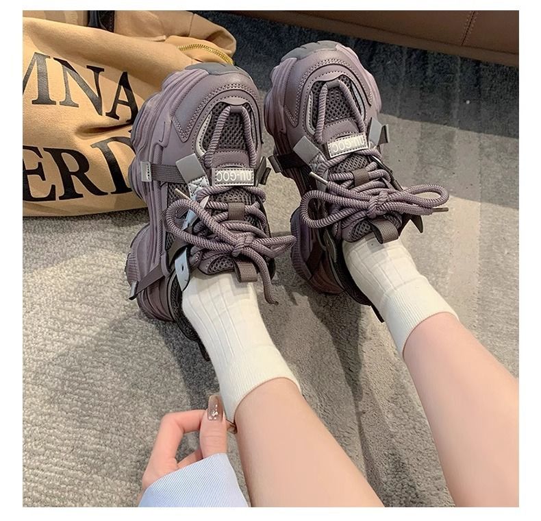 High Beauty Cloud 2024 Frühjahr Neue dicke Sohle runder Kopf, kleine duftende Canvas Casual Board Schuhe für Frauen_voghion.com