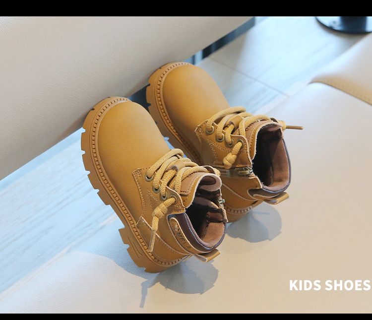 Otoño 2024, nuevas botas pequeñas de cuero para hombres y mujeres, botas Martin de caña media para bebés, edición coreana, zapatos para niños_voghion.com