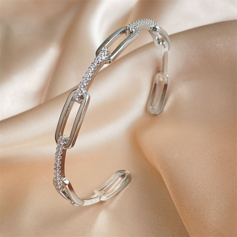 Armbånd og armringe indlagt zirkon armbånd let luksus alsidig high-end enkle håndsmykker kobberbelagt guld, ikke falmende armbånd_voghion.com