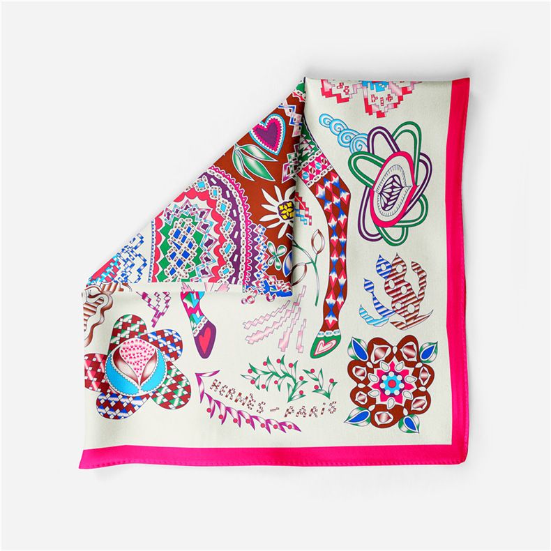 Ethnic style headscarf temperament simulation silk spring matching shirt print small square scarf for women_voghion.com