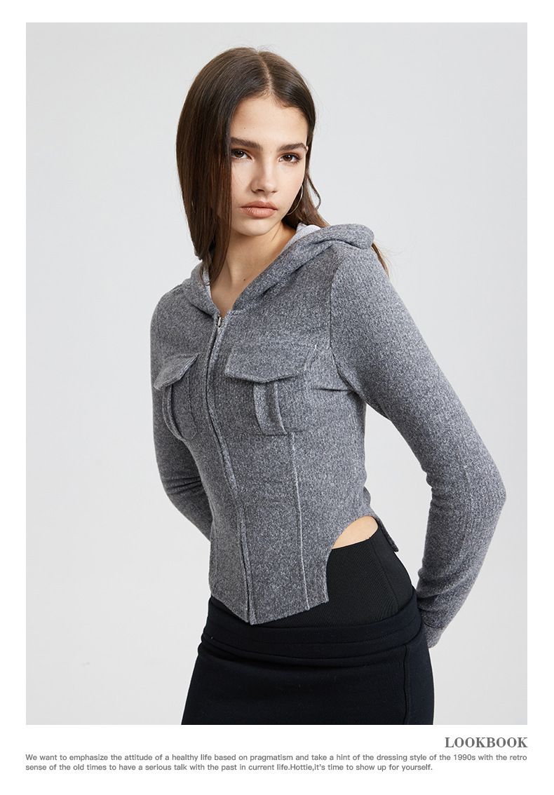 Abbigliamento da donna Felpa con cappuccio e zip da donna - Top corto a maniche lunghe con vestibilità attillata e dettaglio tasca_voghion.com