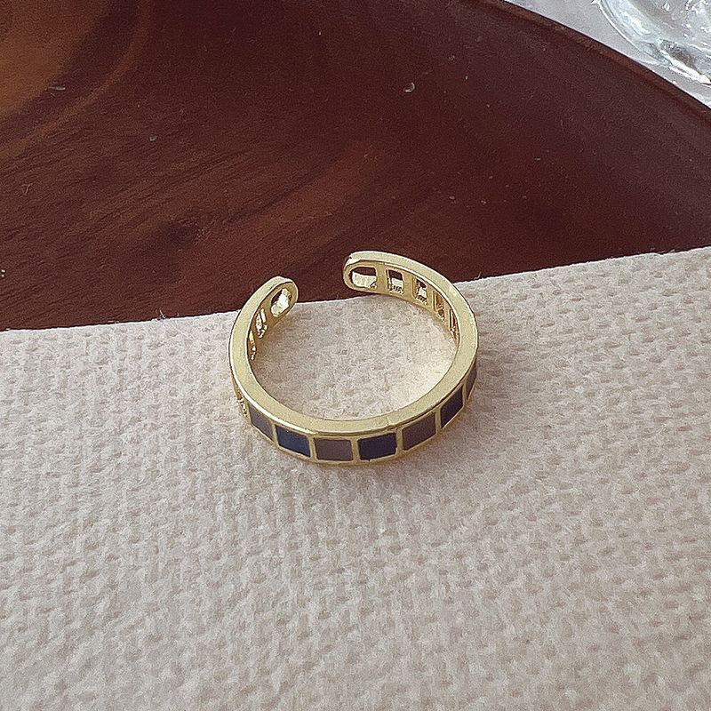 Smaragd für Frauen, minimalistischer Stil, Nischendesign, High-End-Luxus, verstellbarer offener Ring, trendiger Schwanzring_voghion.com