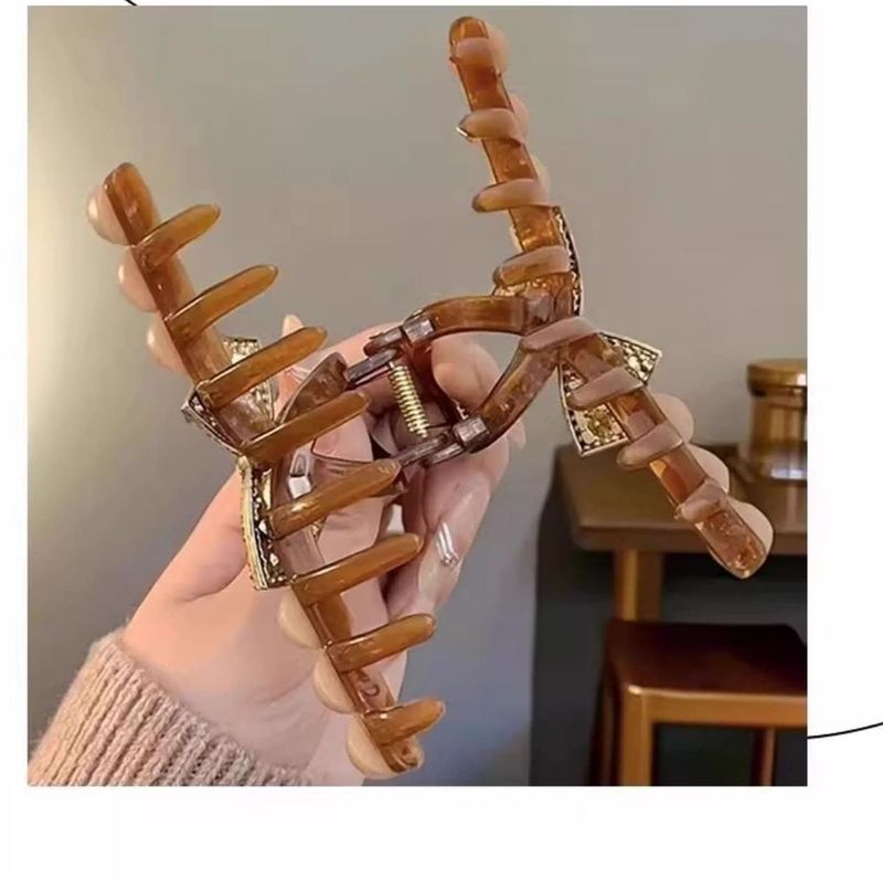 High-End Rhinestone Pearl Bow 2025 Large Hair For Back Of Elegant Clip Shark Head Hairpin Sparkling_voghion.com