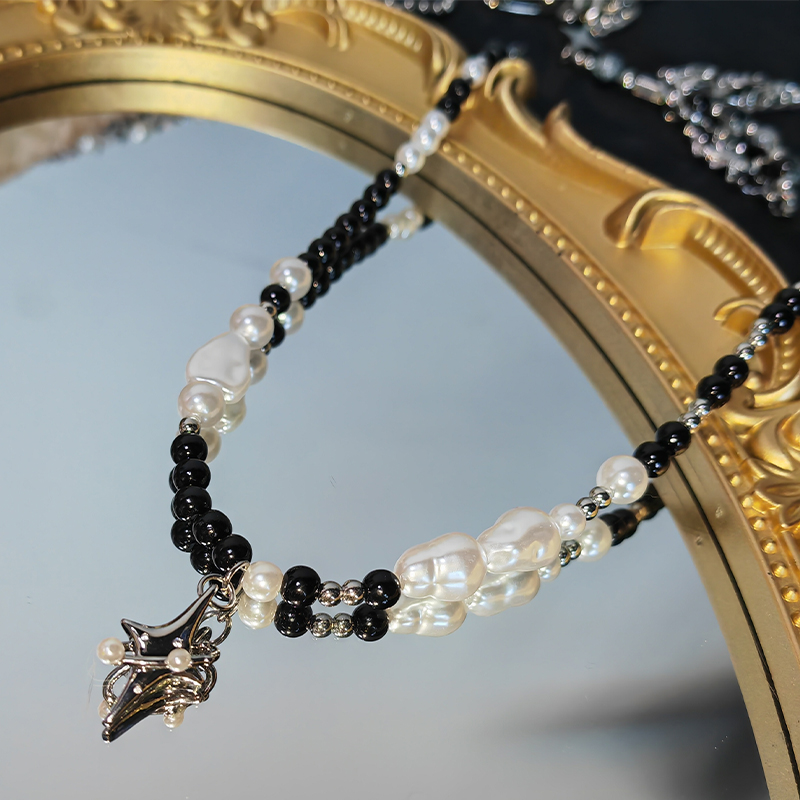 2025 New Arrivals Punk Star Pendant Baroque Women Asymmetric Black White Pearl Stainless Steel Necklace Jewelry_voghion.com