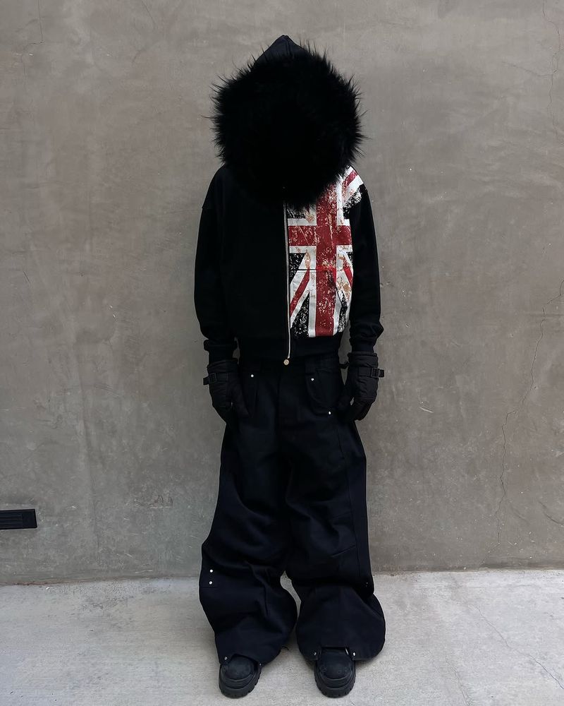 Y2K Anime Print Hoodie With Faux Fur Trim - Oversized Streetwear Sweatshirt, Retro Cartoon Pullover With Pocket, Unisex Casual Fashion_voghion.com