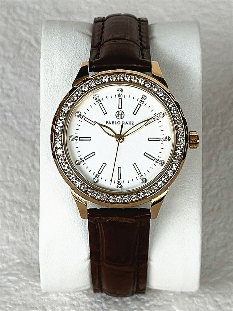 Niche Women's Quartz Watch Retro High-end Temperament High-value Women's Belt Diamond-encrusted Waterproof Foreign Trade New Model_voghion.com