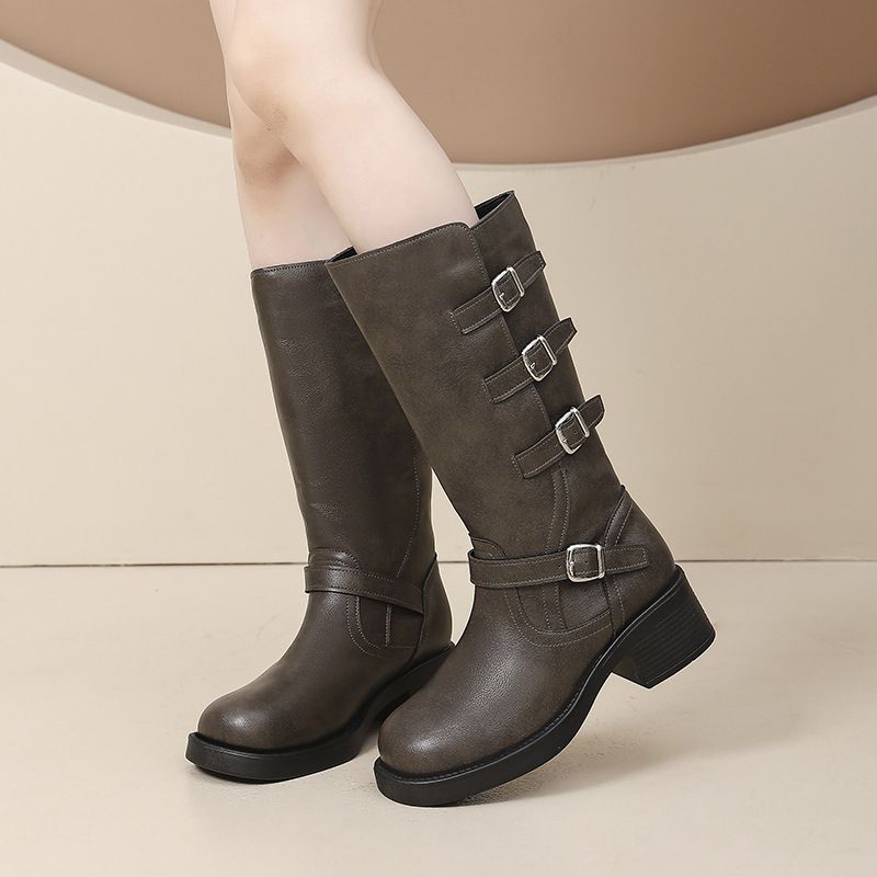 Britischer Stil Gürtelschnalle Martin für Damen 2025 Herbst Winter Fleecegefütterte Reitstiefel aus weichem Leder in Übergröße Lange Stiefel Übergröße_voghion.com
