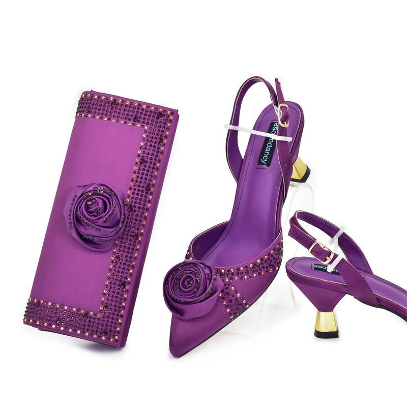 Solid Color Three Dimensional Design Hand Appliquéd Mid Heel Pointed Toe Shoes Paired With An Evening Bag Set_voghion.com