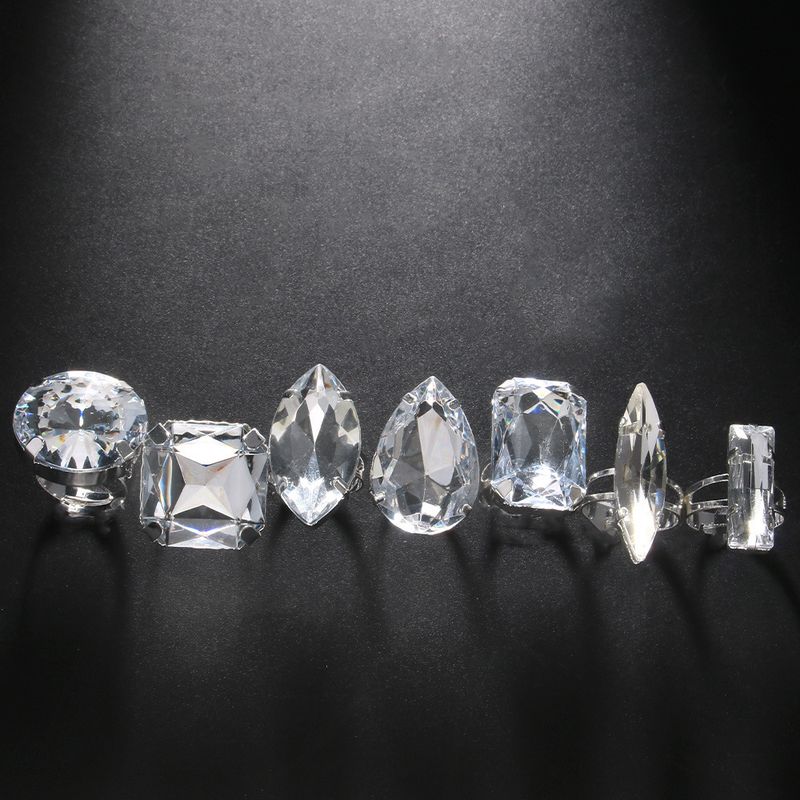 Strassringe sind modisch, schlicht und übertrieben, mit 7-teiligem Set an High-End-Accessoires_voghion.com