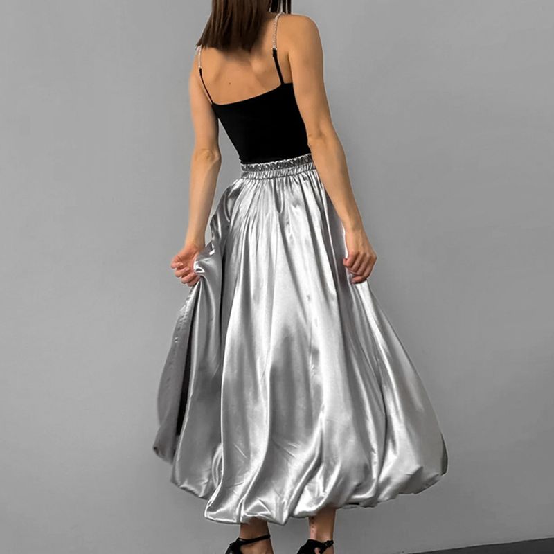 Gonna a palloncino versatile in raso di nuova nicchia, stile francese, in argento rivestito, semplice, midi, autunno inverno 2024, per donna_voghion.com