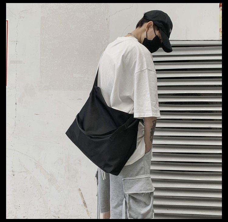 Bag Pure Color Nylon Tide Large Capacity Men's Bag_voghion.com