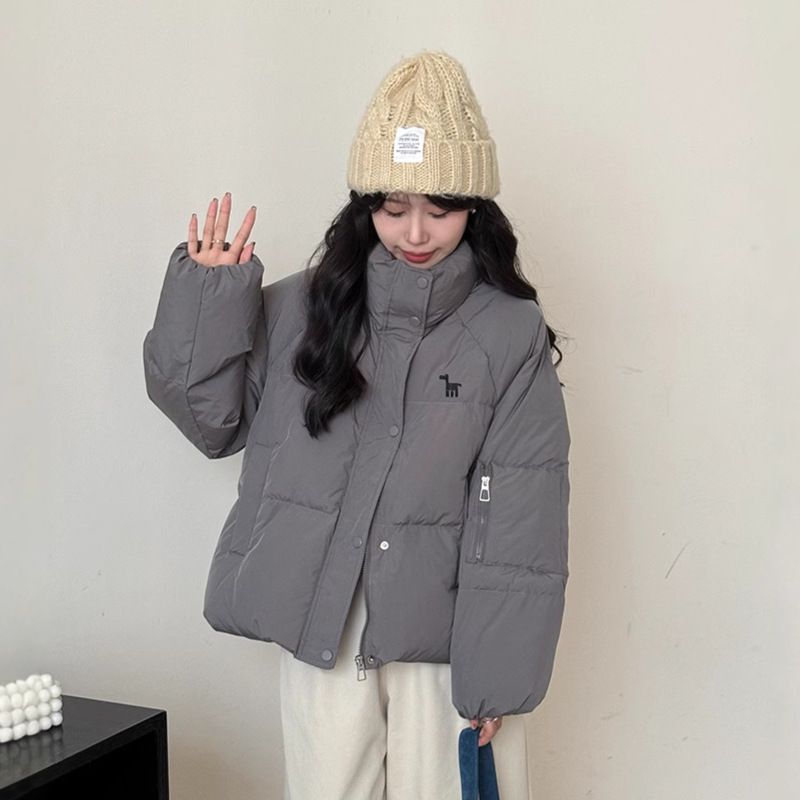 Doudoune brodée pour femme – Manteau surdimensionné en duvet de canard style coréen avec col montant (noir/blanc/gris/taupe/rouge, taille unique)_voghion.com