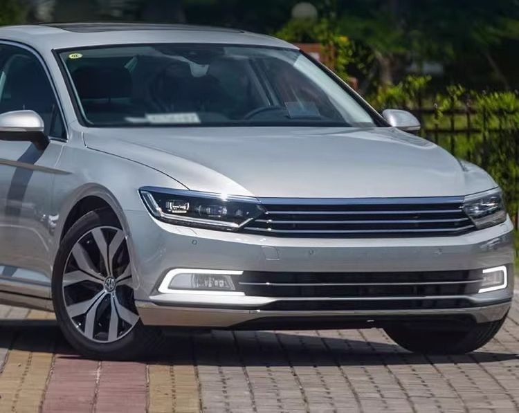 For Volkswagen Passat B8 2016 2017 2018 2019 Led Daytime Running Light Front Fog Lamp Dymanic Flowing Turn Signal Light_voghion.com