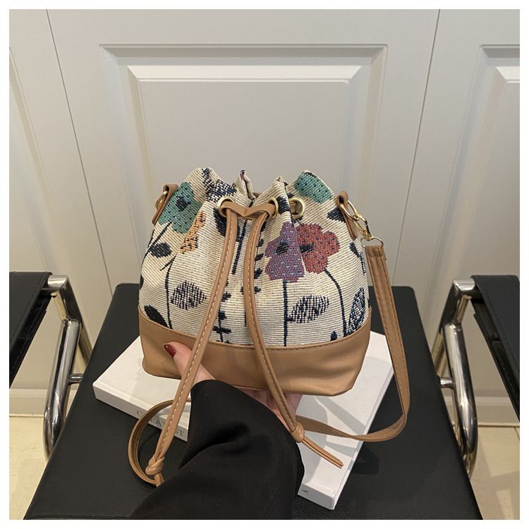 Borse da donna alla moda 2025, nuova borsa a tracolla a secchiello casual in stile etnico alla moda, da pendolare_voghion.com