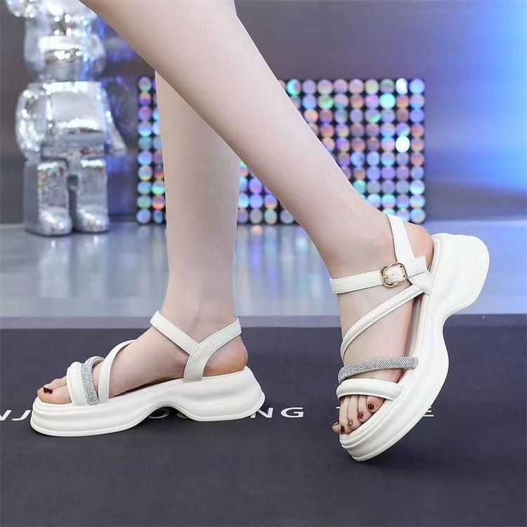 French Small Fragrant Roman Sandals Women's Thick-soled Leather Surface Rhinestone One-word Strap With Skirt Beach Shoes_voghion.com