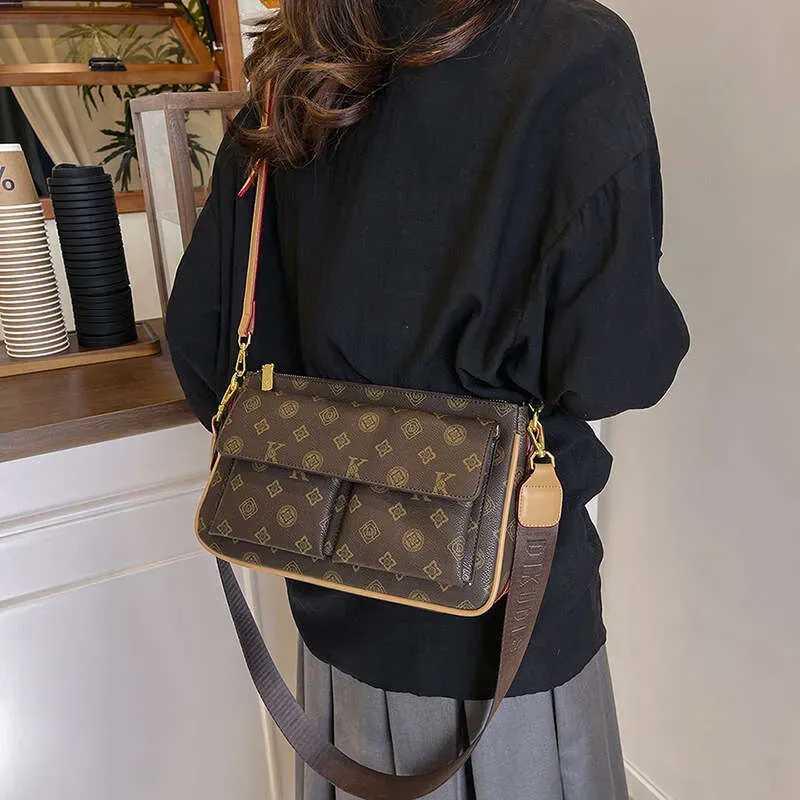 Designer Bags For Women 2025 New Pattern Multi-Layer Lady Small Square Classic Versatile Shoulder Crossbody Bag Trendy_voghion.com