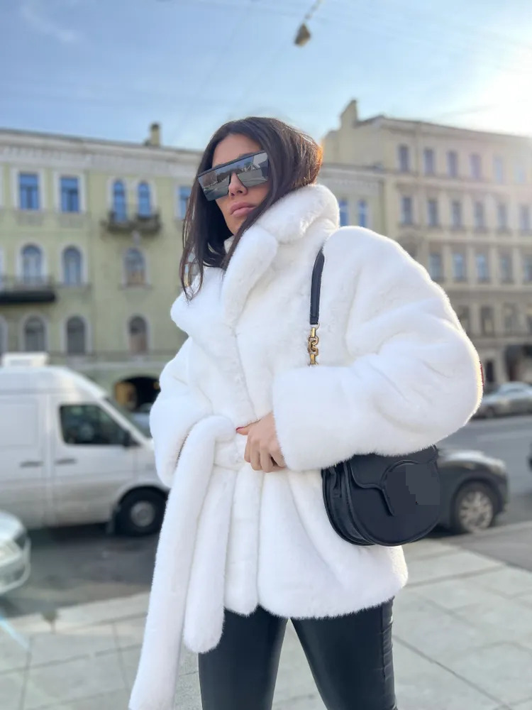 Damenbekleidung Kaninchenfell Revers Pelzmantel dicker warmer Gürtelmantel für Frauen_voghion.com