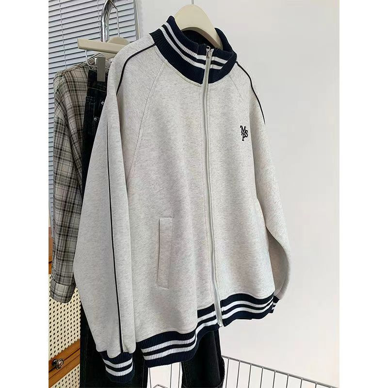 Retro Baseball Jacket – Oversized Varsity Bomber With Contrast Stripes & Embroidered Details (Grey Lightweight/Fleece-Lined)_voghion.com