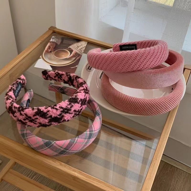 Moda di lusso leggera, senso di alta classe delle fasce per capelli dei nuovi modelli autunno e inverno 2023 da donna dolce_voghion.com