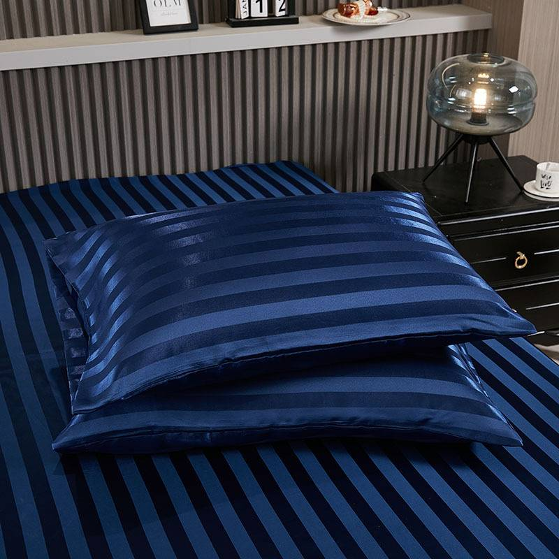 Satin-Kissenbezug mit Streifen – Kunstseide, knitterfrei und atmungsaktiv (51 x 75 cm / 51 x 102 cm, College-Stil, 5 Farben)_voghion.com