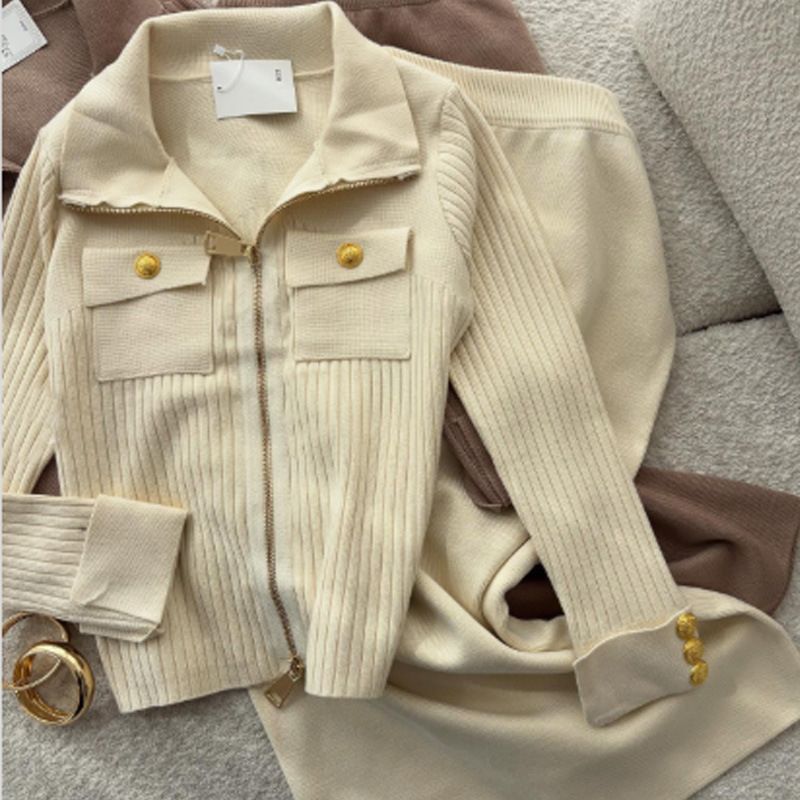 Completo da donna con cardigan e gonna in maglia con colletto polo – Elegante completo in due pezzi con fibbia in metallo, taglia unica)_voghion.com