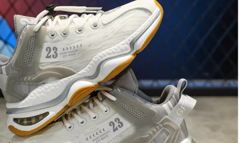 Buty dziecięce Wiosna i Jesień Nowe sportowe buty dziecięce dla średnich i dużych dzieci Chłopcy Antypoślizgowe buty do biegania dla taty Modna marka_voghion.com