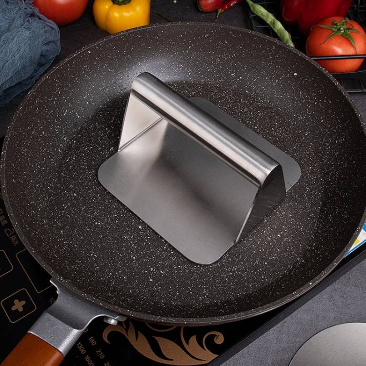 Pressa per hamburger in acciaio inox per cucina_voghion.com