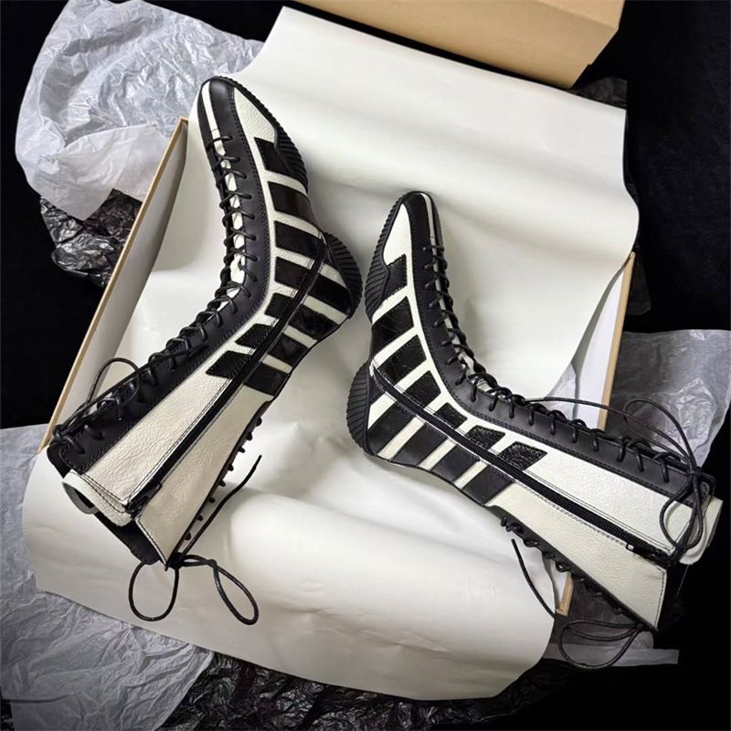 Damen Boxstiefel Modisch 2025 Herbst Winter Neue Coole Boxstiefel Ding Version Schnürung Patchwork Gestreifte Oberschicht Rindsleder Rein_voghion.com
