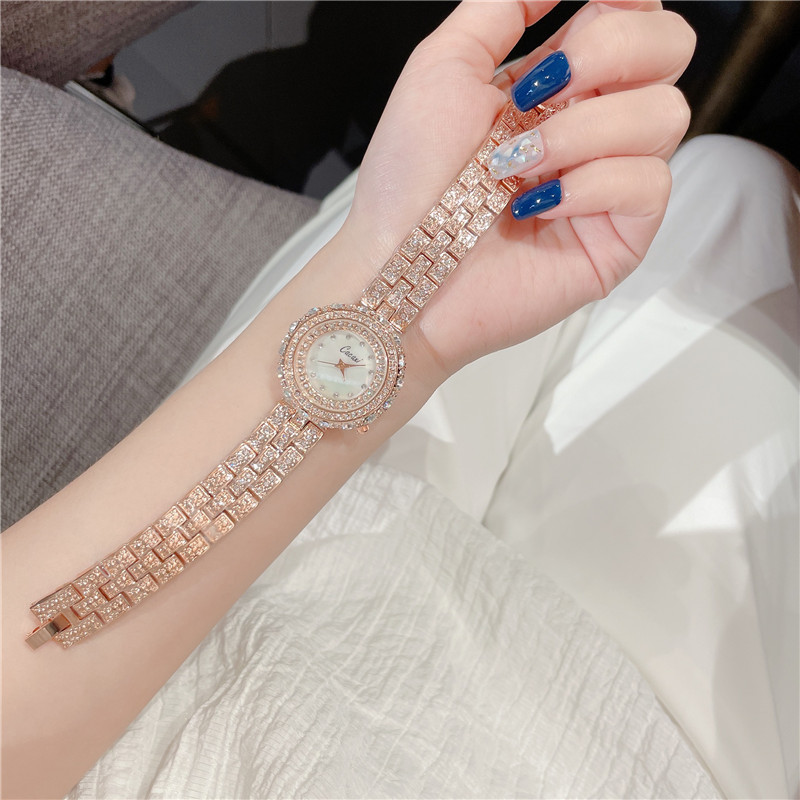 Nuovo orologio al quarzo in madreperla con diamanti pieni di moda da donna di lusso_voghion.com