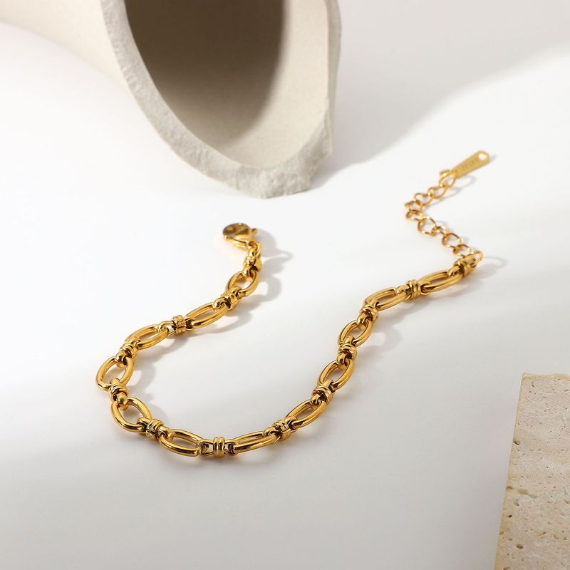 Narrow Chain Cross Buckle On The Internet, Same Style Gold-plated Stainless Steel Fashionable Women's Popular Bracelet_voghion.com