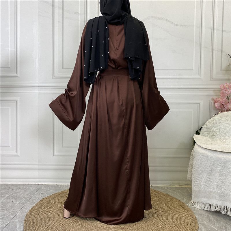 Abbigliamento da donna Medio Oriente Dubai Vendita calda Tinta unita Taglia grande Abito musulmano in raso con lacci 6622_voghion.com